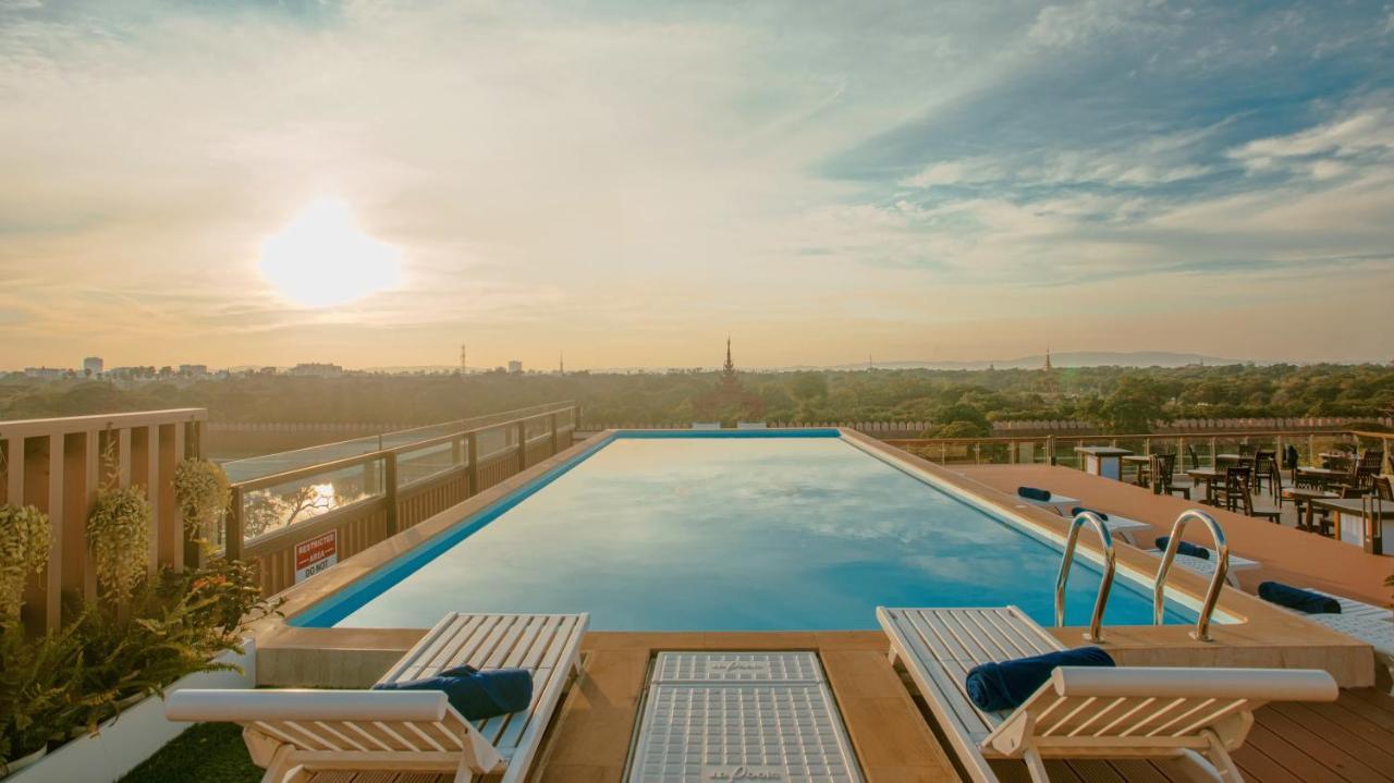 Sunset Palace View Suites Mandalay Exterior photo