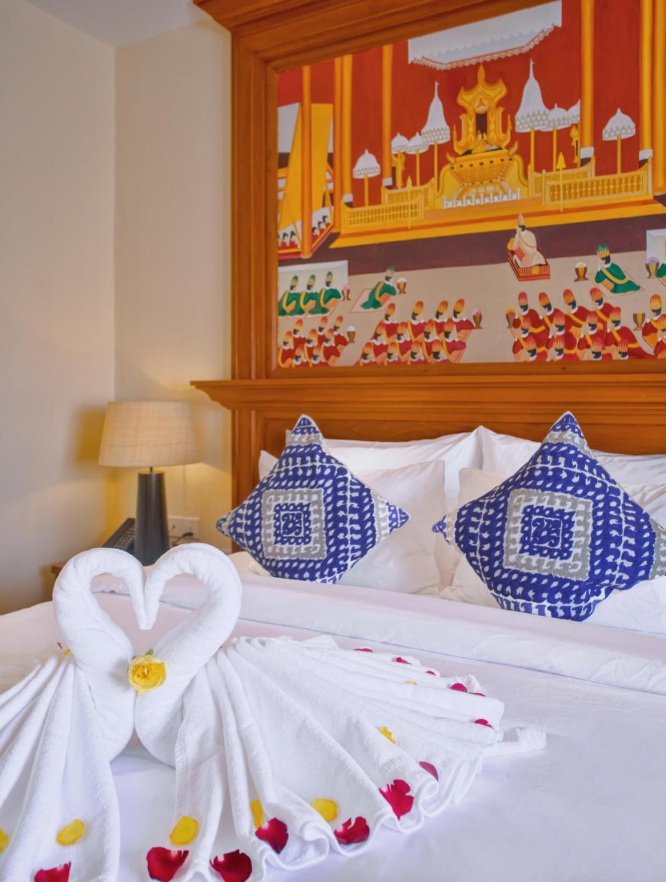 Sunset Palace View Suites Mandalay Exterior photo